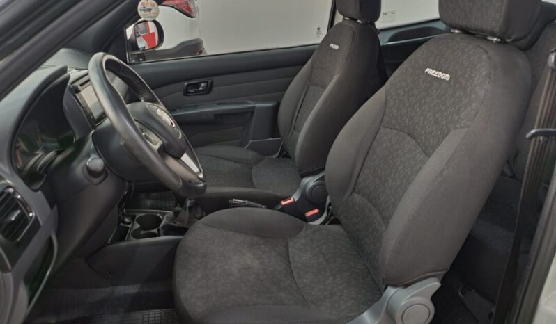 Fiat Strada completo