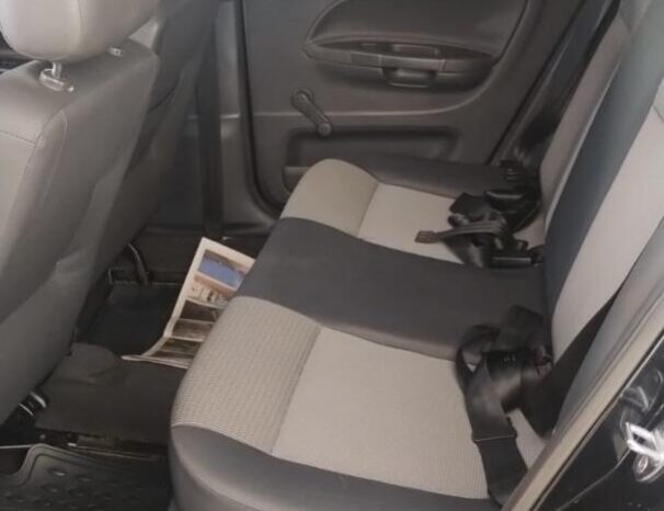 Volkswagen Voyage completo