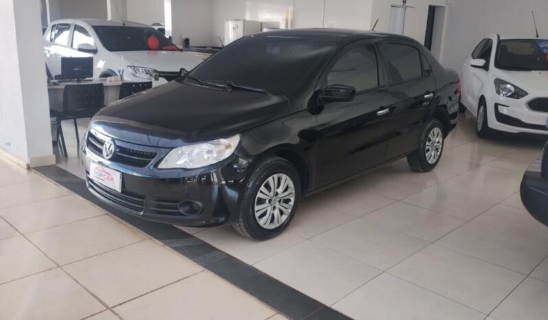 Volkswagen Voyage completo