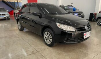 Volkswagen Voyage completo