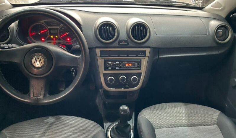 Volkswagen Voyage completo