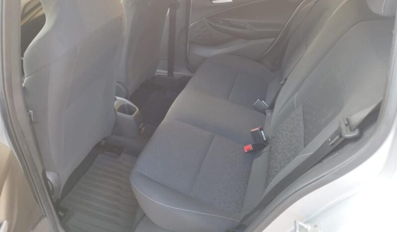 Chevrolet Onix completo