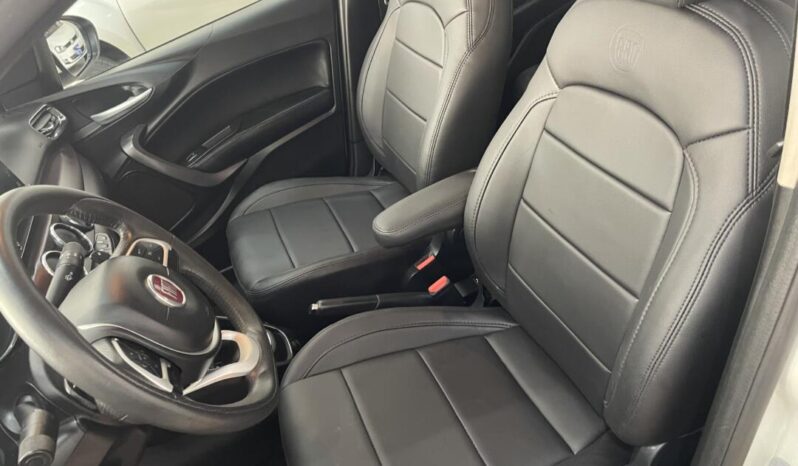 Fiat Cronos completo