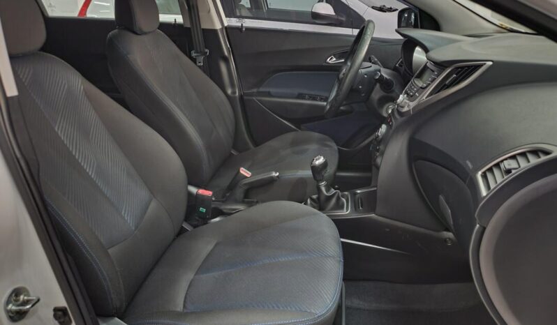 Hyundai HB20X completo