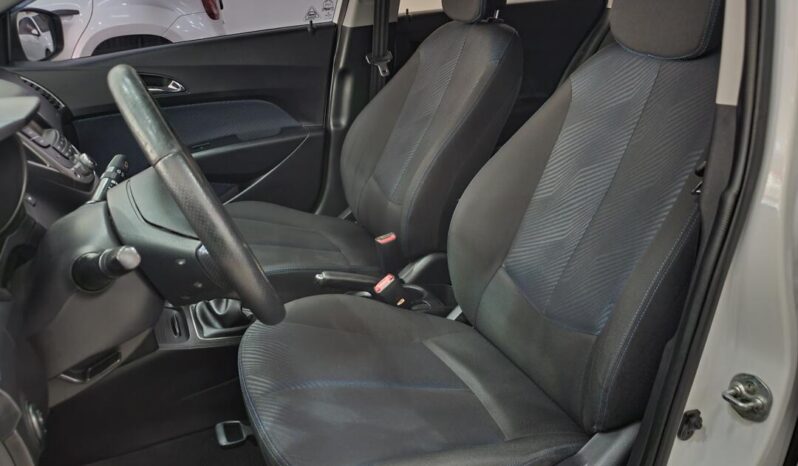 Hyundai HB20X completo