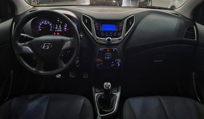 Hyundai HB20X completo