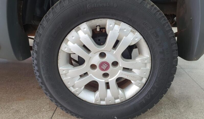 Fiat Strada completo