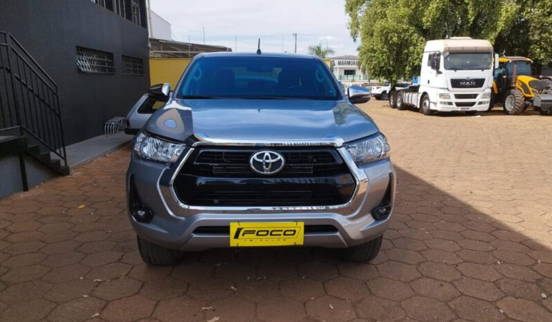 Toyota Hilux completo