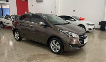 Hyundai HB20S completo