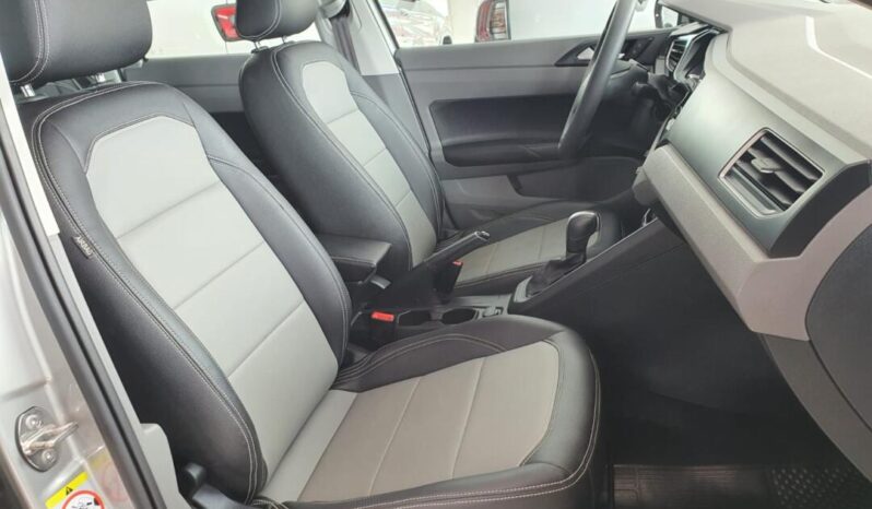 Volkswagen Polo completo
