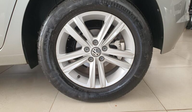 Volkswagen Polo completo