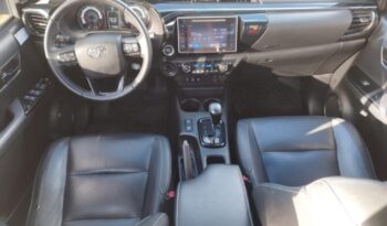 Toyota Hilux completo