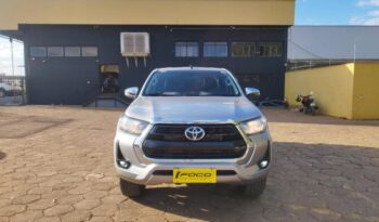 Toyota Hilux completo