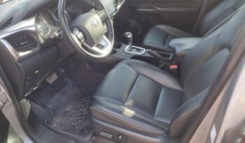 Toyota Hilux completo