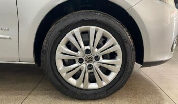 Volkswagen Voyage completo