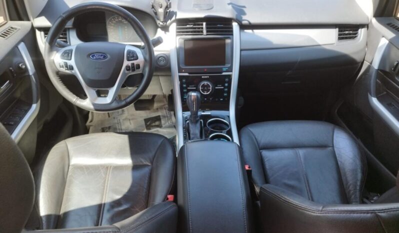 Ford Edge completo