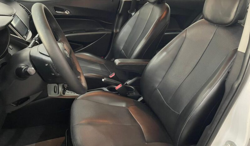 Hyundai HB20S completo