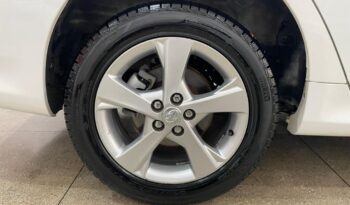 Toyota Corolla completo