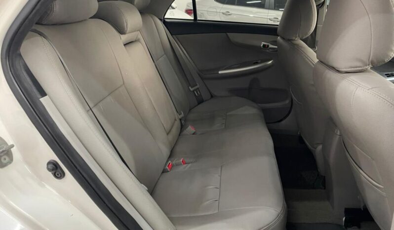 Toyota Corolla completo