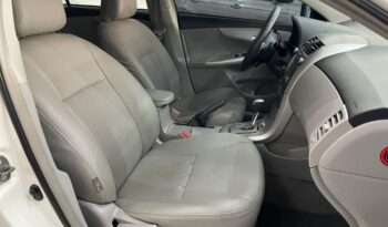 Toyota Corolla completo