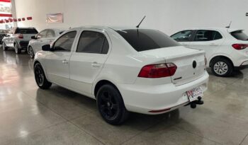 Volkswagen Voyage completo