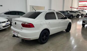 Volkswagen Voyage completo