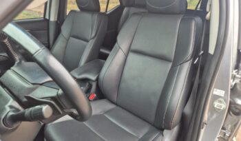 Toyota Hilux SW4 completo