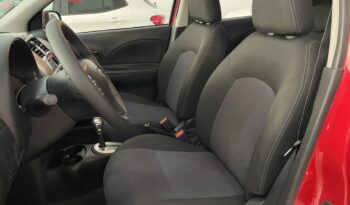 Nissan March completo