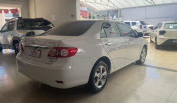 Toyota Corolla completo