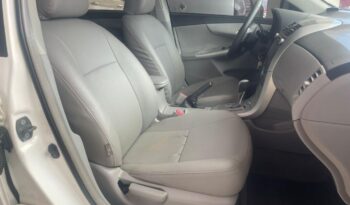 Toyota Corolla completo