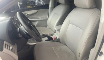 Toyota Corolla completo