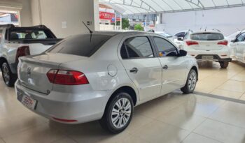 Volkswagen Voyage completo