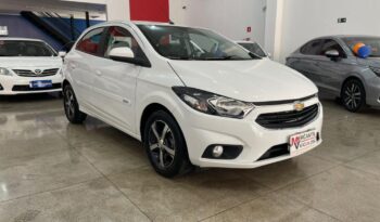 Chevrolet Onix completo
