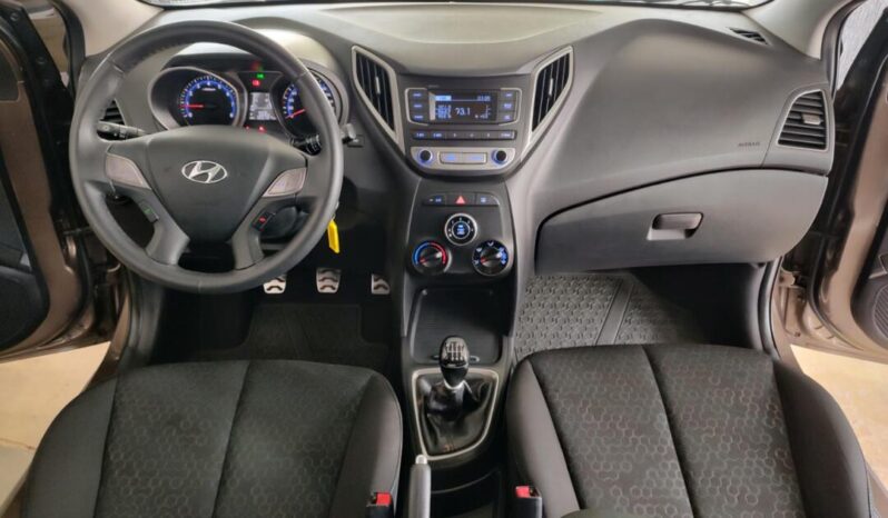 Hyundai HB20X completo