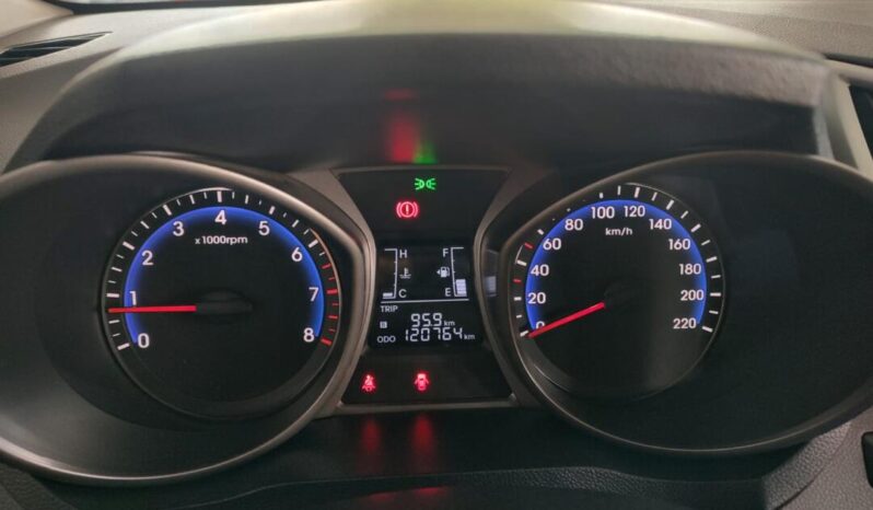 Hyundai HB20X completo