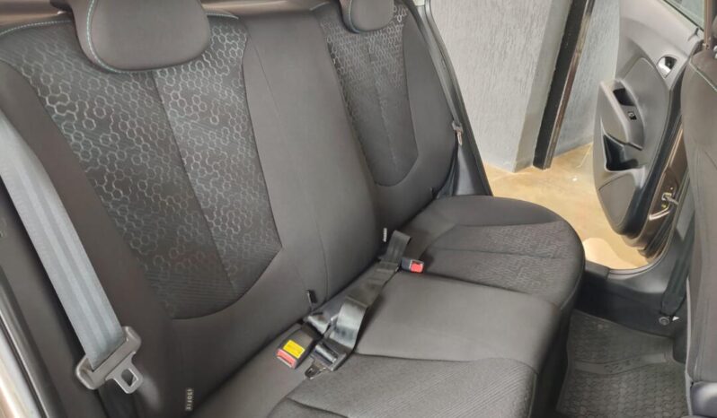 Hyundai HB20X completo