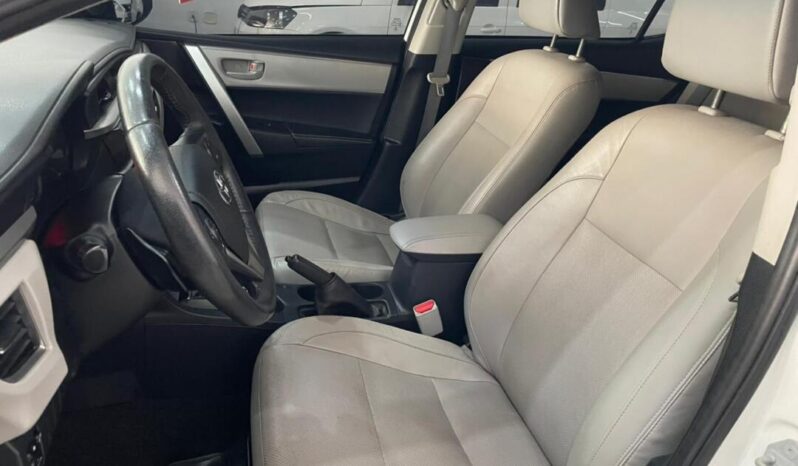 Toyota Corolla completo