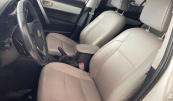 Toyota Corolla completo