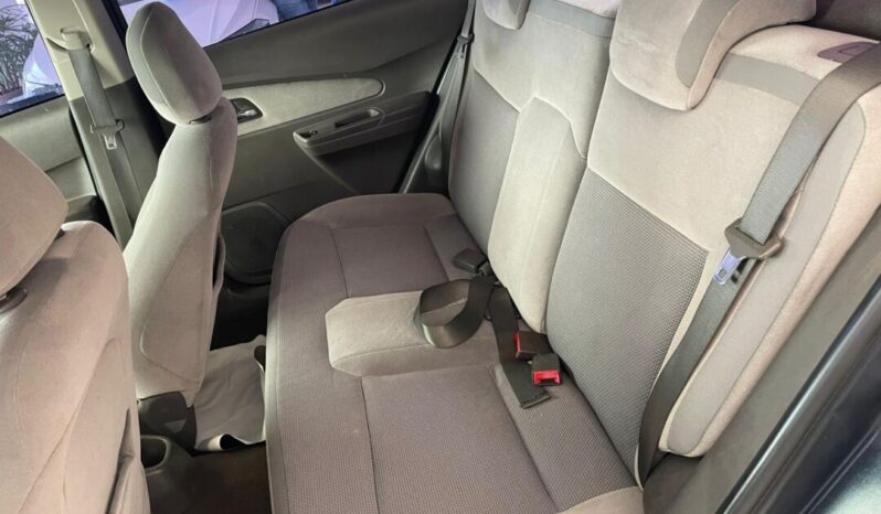 Chevrolet Cobalt completo