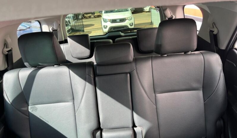 Toyota Hilux SW4 completo