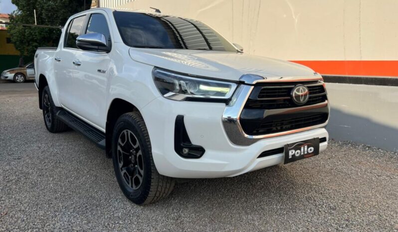 Toyota Hilux completo