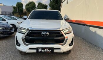 Toyota Hilux completo