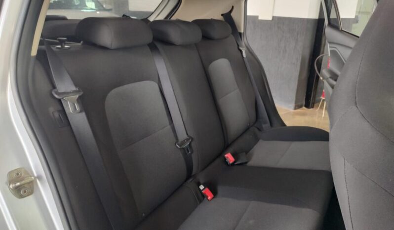 Chevrolet Onix completo