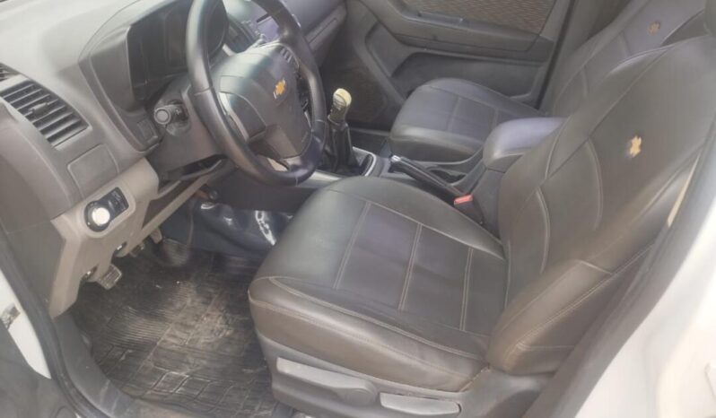 Chevrolet S10 completo