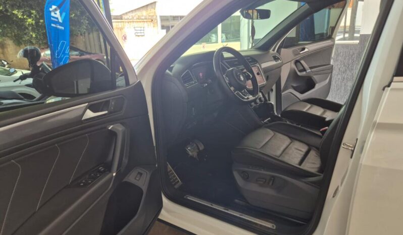 Volkswagen Tiguan completo