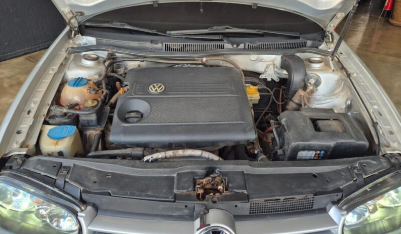 Volkswagen Golf completo