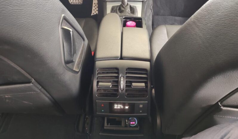 Mercedes-Benz C 280 completo