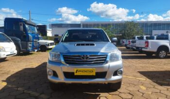 Toyota Hilux completo