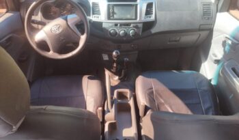 Toyota Hilux completo