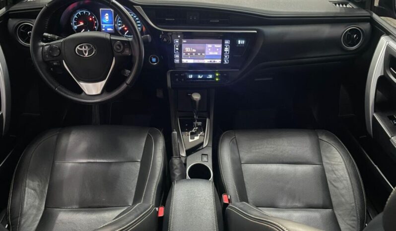 Toyota Corolla completo